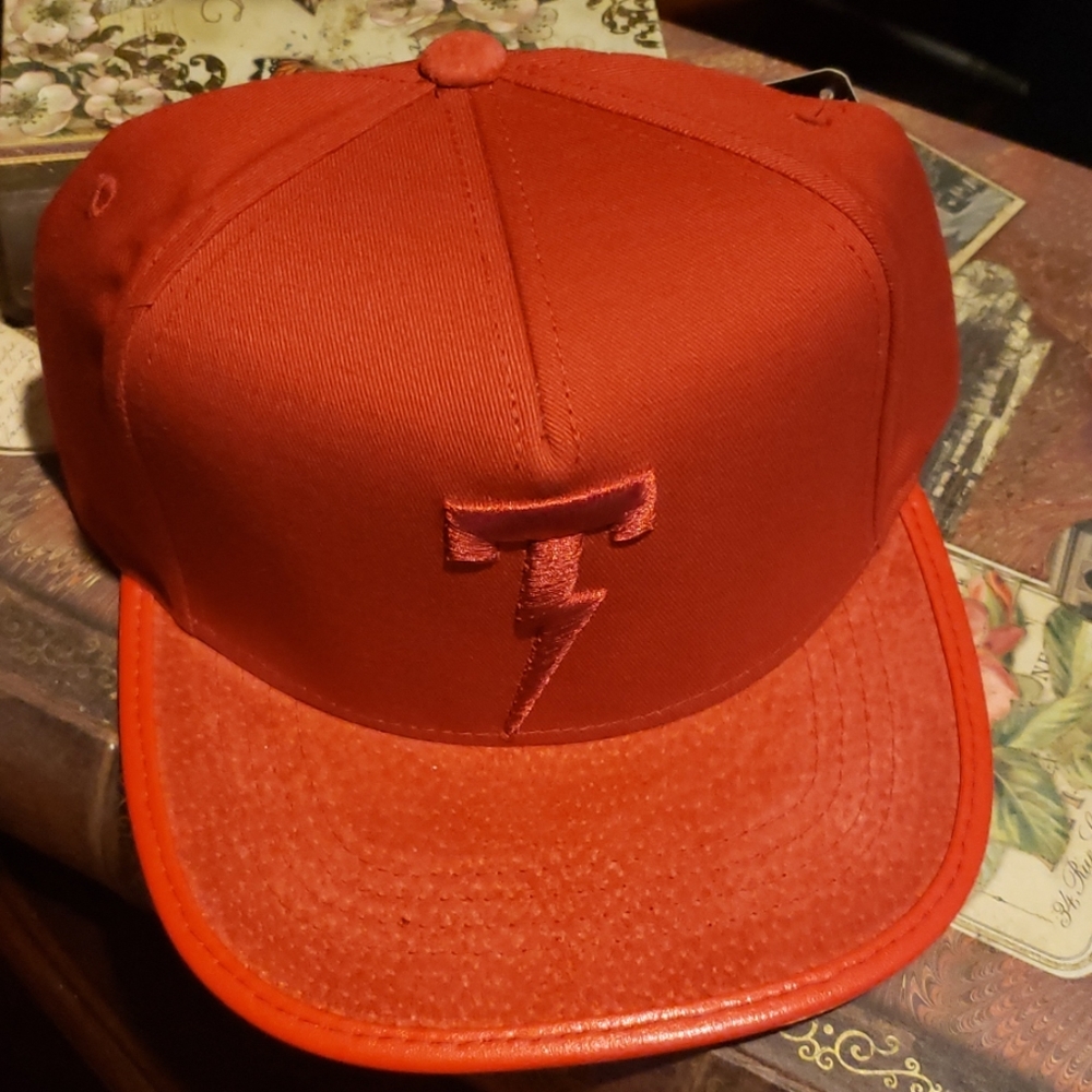 New Tackma red cap